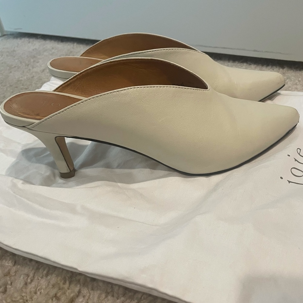 Joie heels